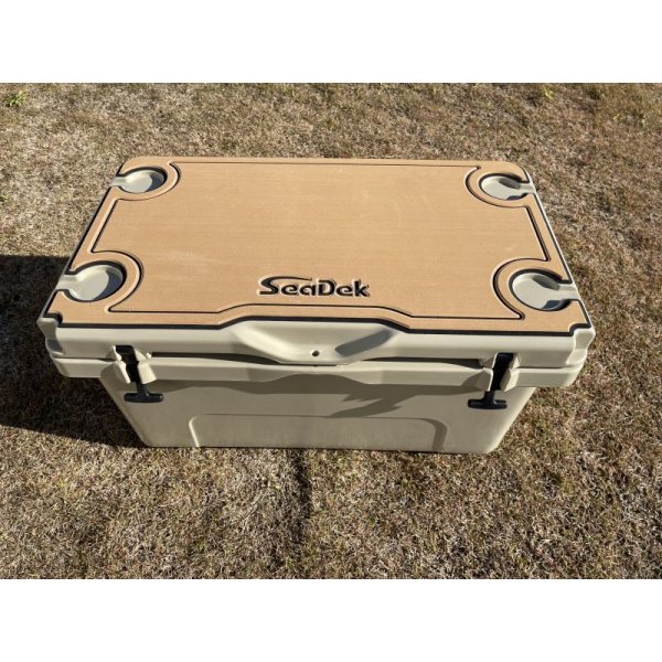 画像2: SeaDek　リガーハードクーラー　65L (2)